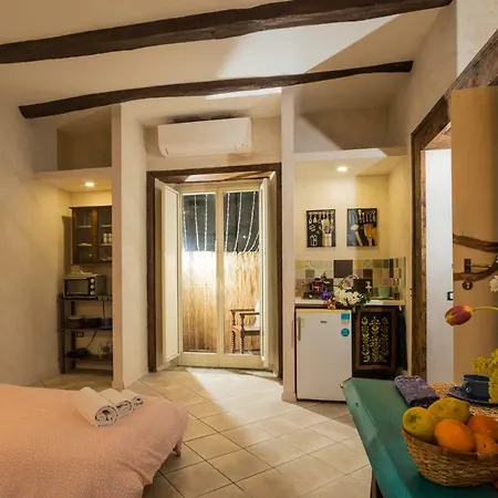 Casa Mama Naples