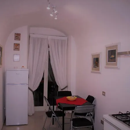 Holiday home Casa Nel Cuore Di Centro Storico Naples