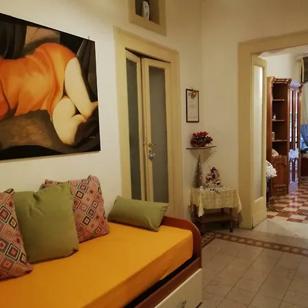 Casa Lillina A Toledo , Near Piazza Del Plebiscito Apartment