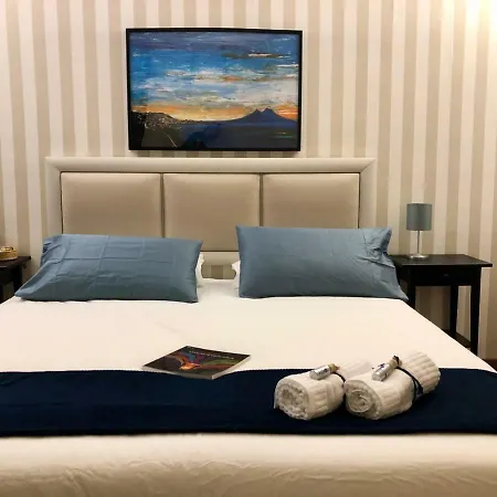 Blu Vesuvio Apartment *