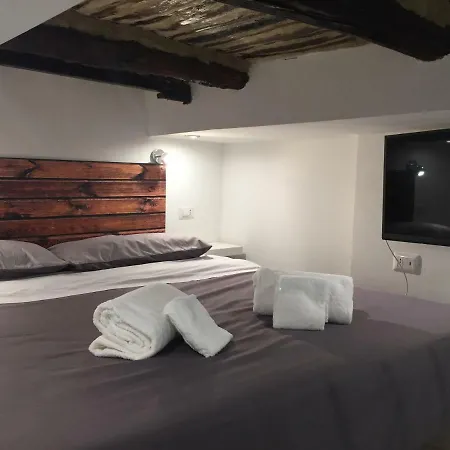 La Casina Di Lia In Via Dei Tribunali Nápoly