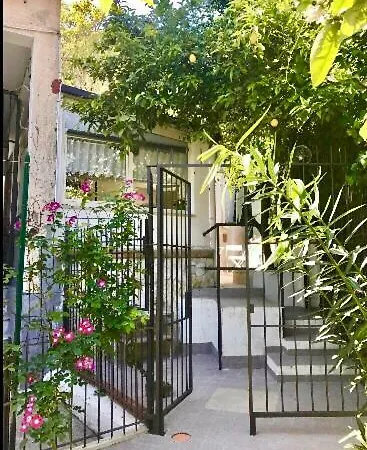 Garden House In *
