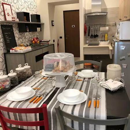 Starita Bed & Pizza Alojamento de Acomodação e Pequeno-almoço 2*
