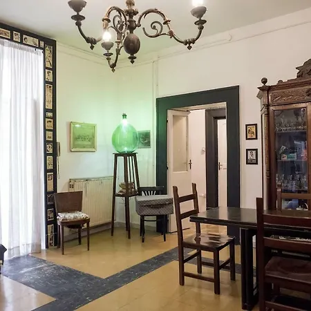 Apartment Casa Flor Naples