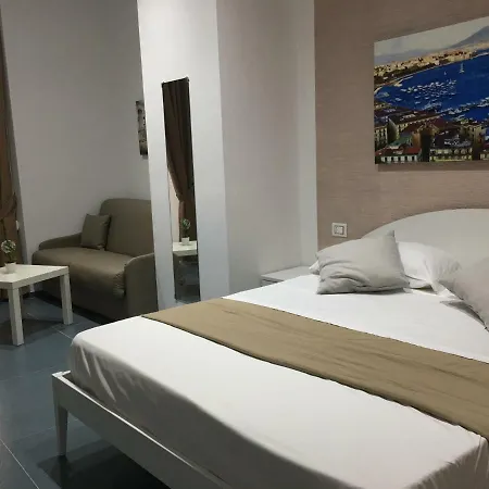 Mascalzone Latino Luxury