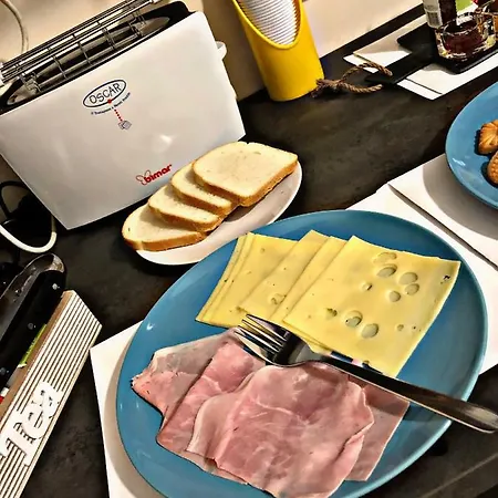 Napoli City Inn 3* Neapol
