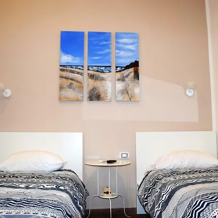 Vic Street Bed & Breakfast 2*
