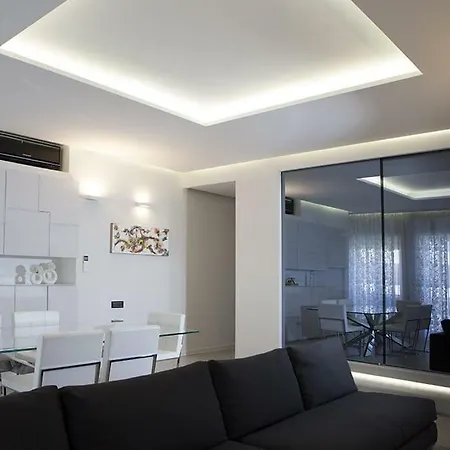 דירה Crystal Skyline Neapolis *