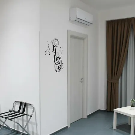 Pensjonat Mascalzone Latino Luxury