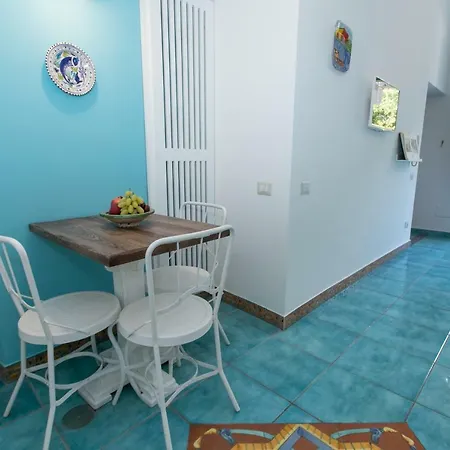 Apartment Sebeto Bellini Naples