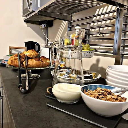 Bed & Breakfast Napoli City Inn 3*