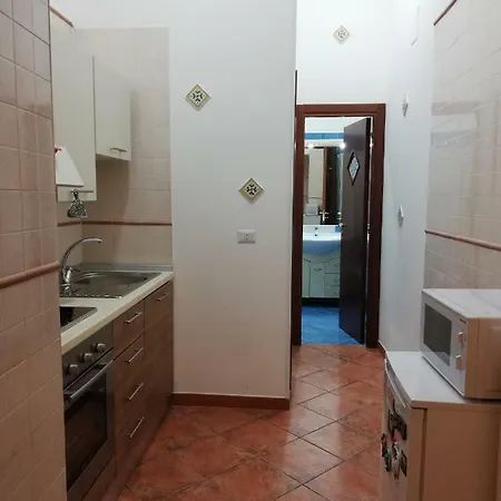 Apartment Casa Lillina A Toledo , Near Piazza Del Plebiscito Naples