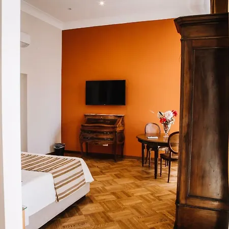 Spaccanapoli Soul Bed & Breakfast