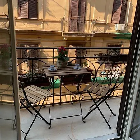 La Casa Di Nonna * Naples