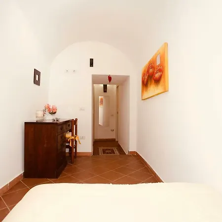 La Grotta Di Partenope Naples