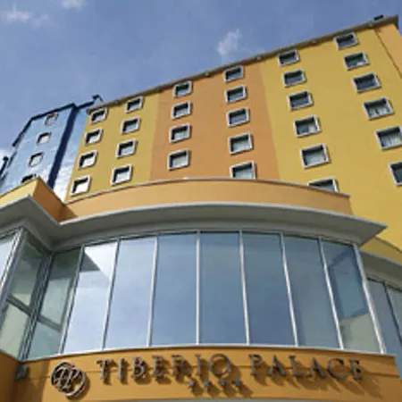 Tiberio Palace Hotell 4*