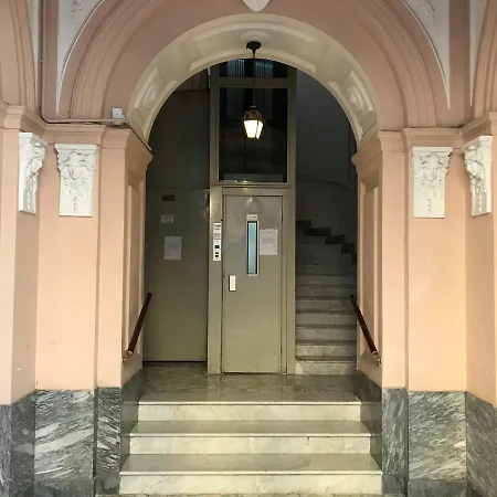 Parthenope Pensionat 2*