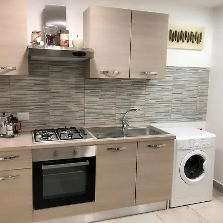 Graphite House Apartment