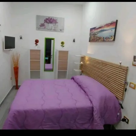 Flower Power Apartment