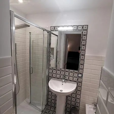 Mergellina 121 Apartment's Bed & Breakfast Naples