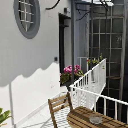 Apartment Metro Art Naples
