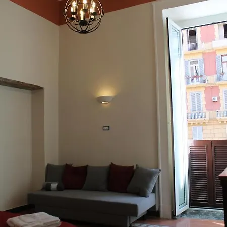 Bed & Breakfast Mergellina 121 Apartment's *