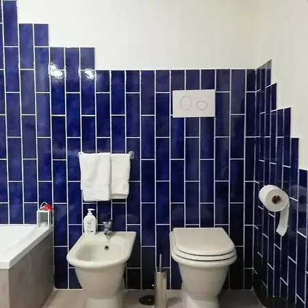 La Casa Del Nespolo, 2 Terrazzi E 2 Bagni In Centro Apartment