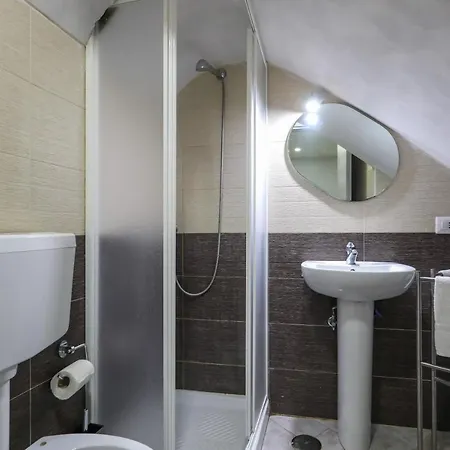 Casa Cangiani Alla Sanita Affittacamere