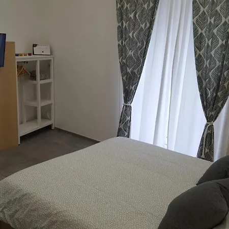 Alyssa House Bed & Breakfast Naples