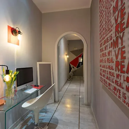 H Boutique 3* Naples