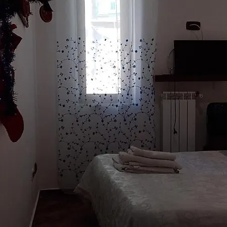 Rarisa Centro Guest house *