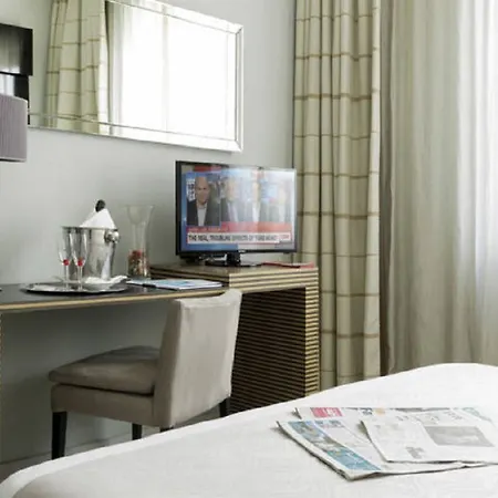 Palazzo Salgar 4* Naples