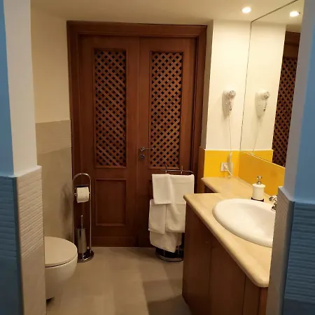 Napolixsuite Apartamento *