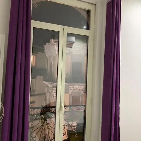 Re Carlo Guest house