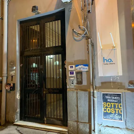 Re Carlo 2* Naples