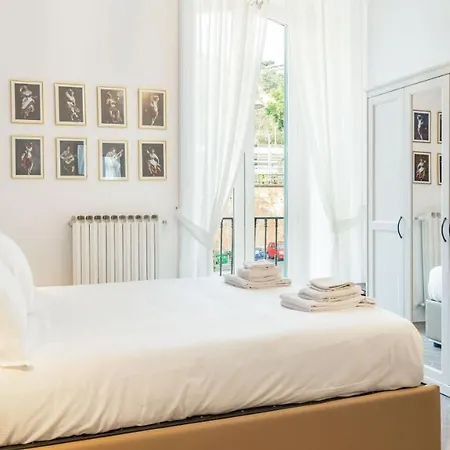 Italianway - Corso Vittorio Emanuele 749 *
