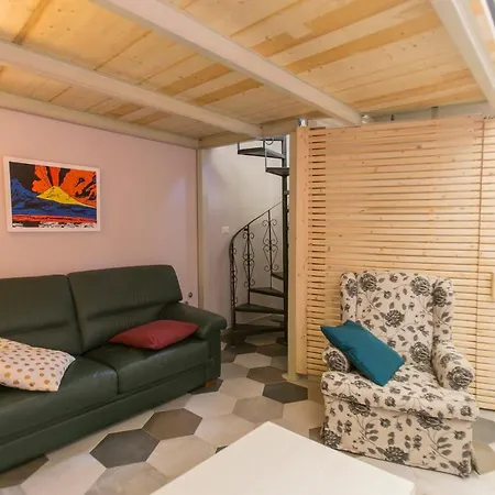 Bed and Breakfast Anticaglia/24 *