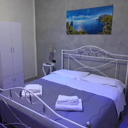 Napul'e Mill Color Bed & Breakfast Naples