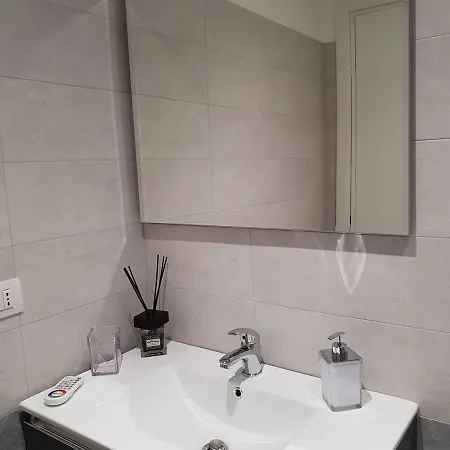 2b Fifteen Floor Nocleg ze śniadaniem Neapol