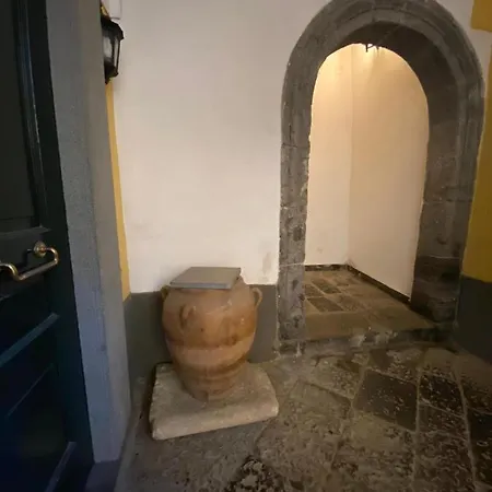 Via Cappella Vecchia 24 - Giù