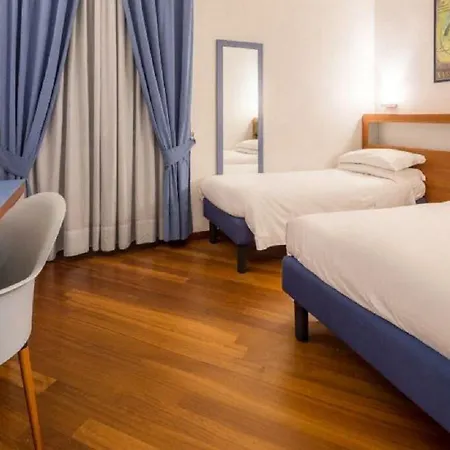 Western Plaza Hotel Nápoles