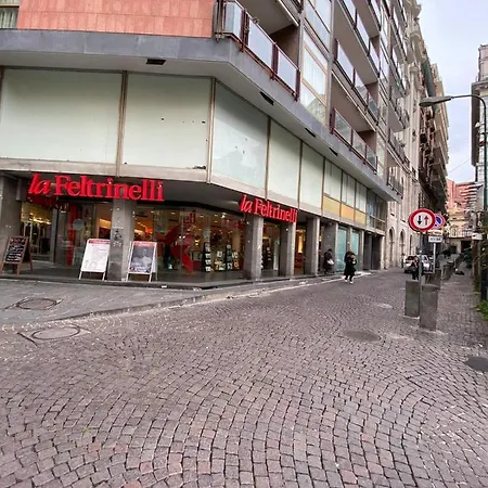 Via Cappella Vecchia 24 - Giù Appartamento *