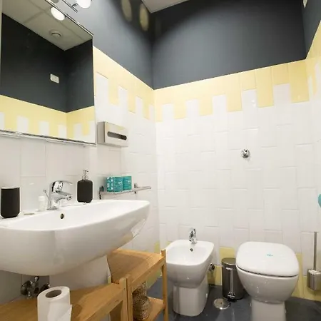 Apartment Il Giardinetto A Colori By Dimorra Naples