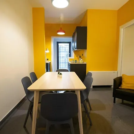 Apartment Il Giardinetto A Colori By Dimorra