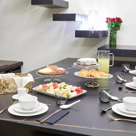 Casa Vittoria - Santa Lucia Bed & Breakfast 2*
