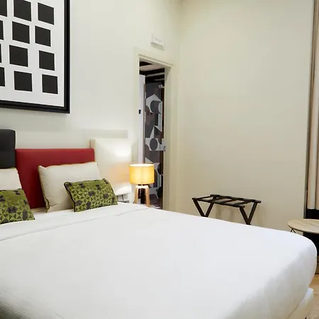 Casa Vittoria - Santa Lucia Bed & Breakfast 2*