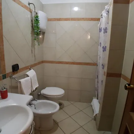 Ginevra 2 Bed & Breakfast 2*