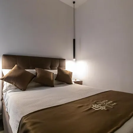 B&B Santa Chiara 4*