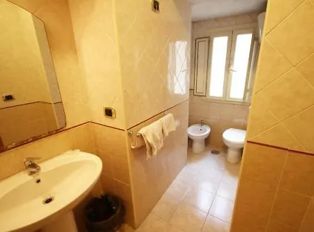 Hotel Zara Naples