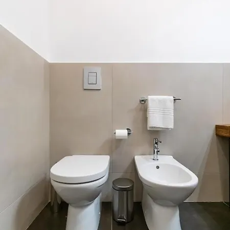 Santa Chiara B&B 나폴리